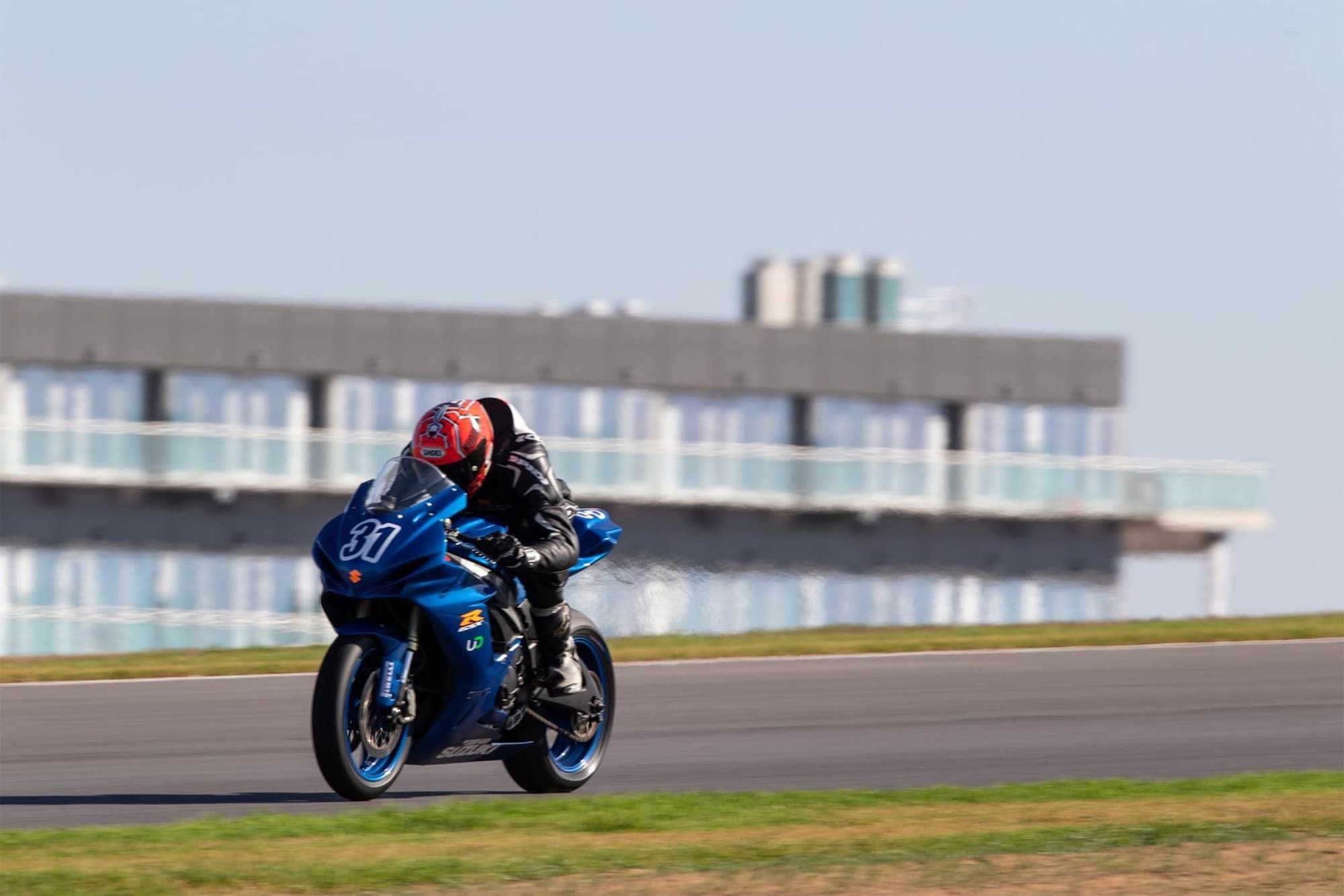 Отель Rydges Pit Lane Тейлем-Бенд Экстерьер фото