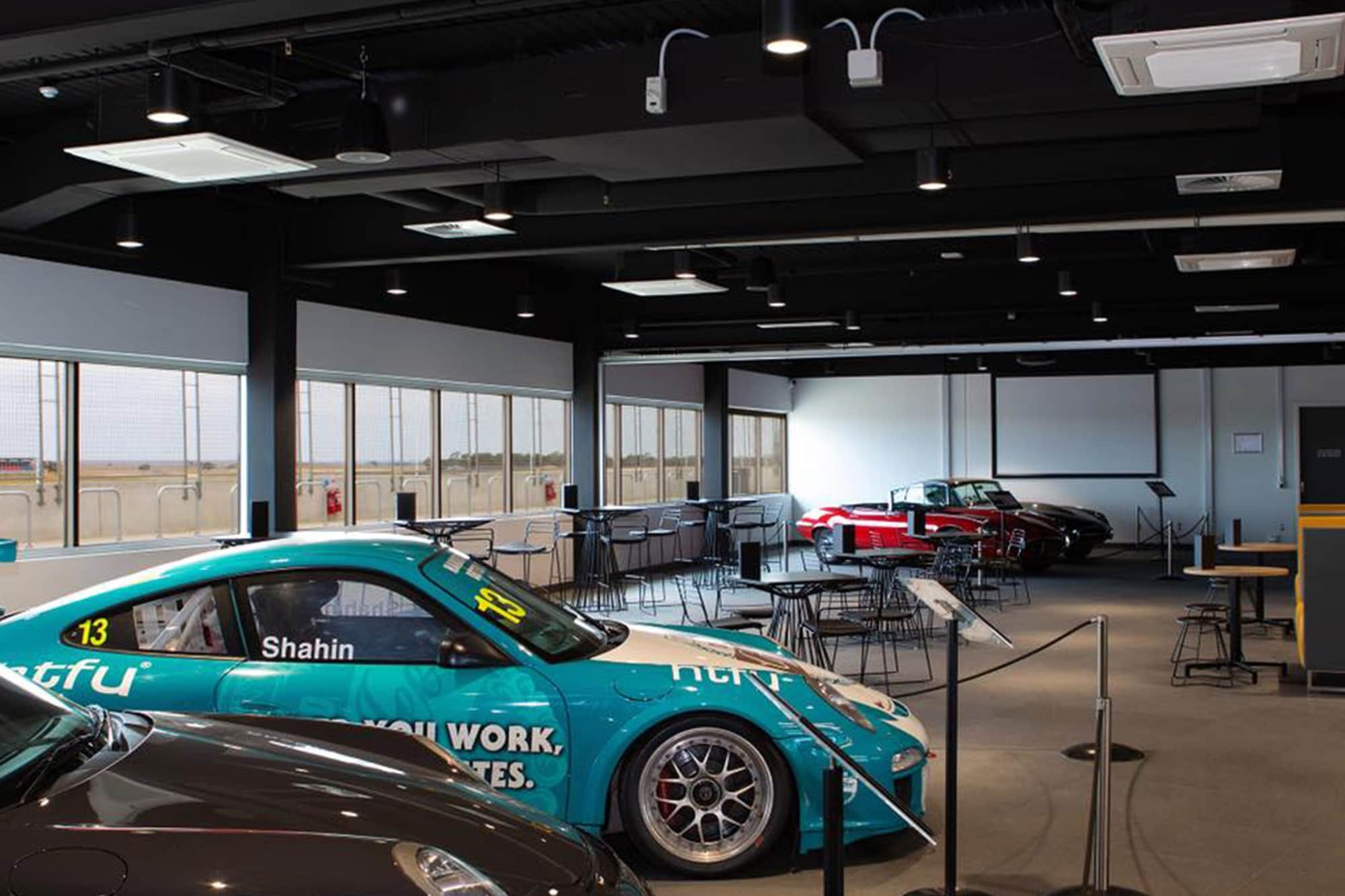 Отель Rydges Pit Lane Тейлем-Бенд Экстерьер фото